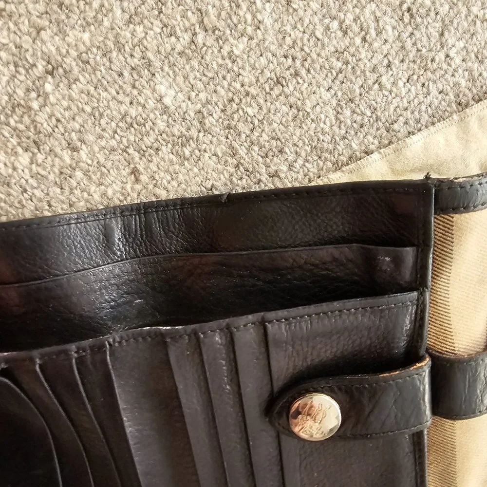 Preowned Burberry House Check Vintage Bifold  Wallet with original box, dust bag - Picture 7 of 16